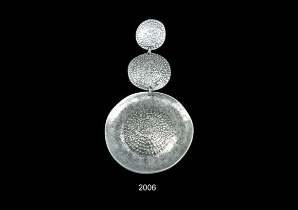 2006